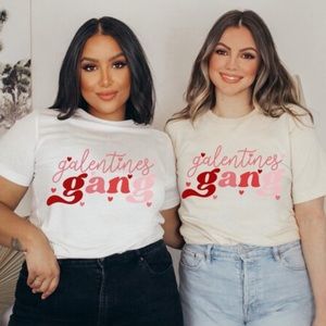 Galentine’s Gang Valentine’s Day Hearts Matched Friend T-Shirt in Light Tan